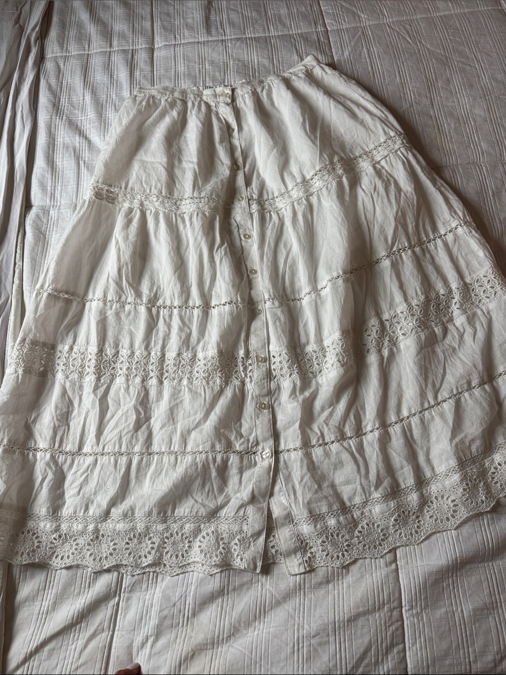 GAP White Tiered Eyelet Maxi Skirt